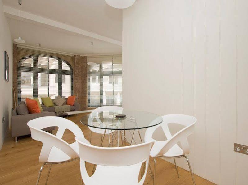 Cove Arne Street Appartement Londen Buitenkant foto
