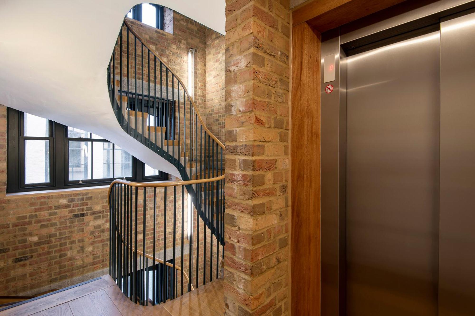 Cove Arne Street Appartement Londen Buitenkant foto