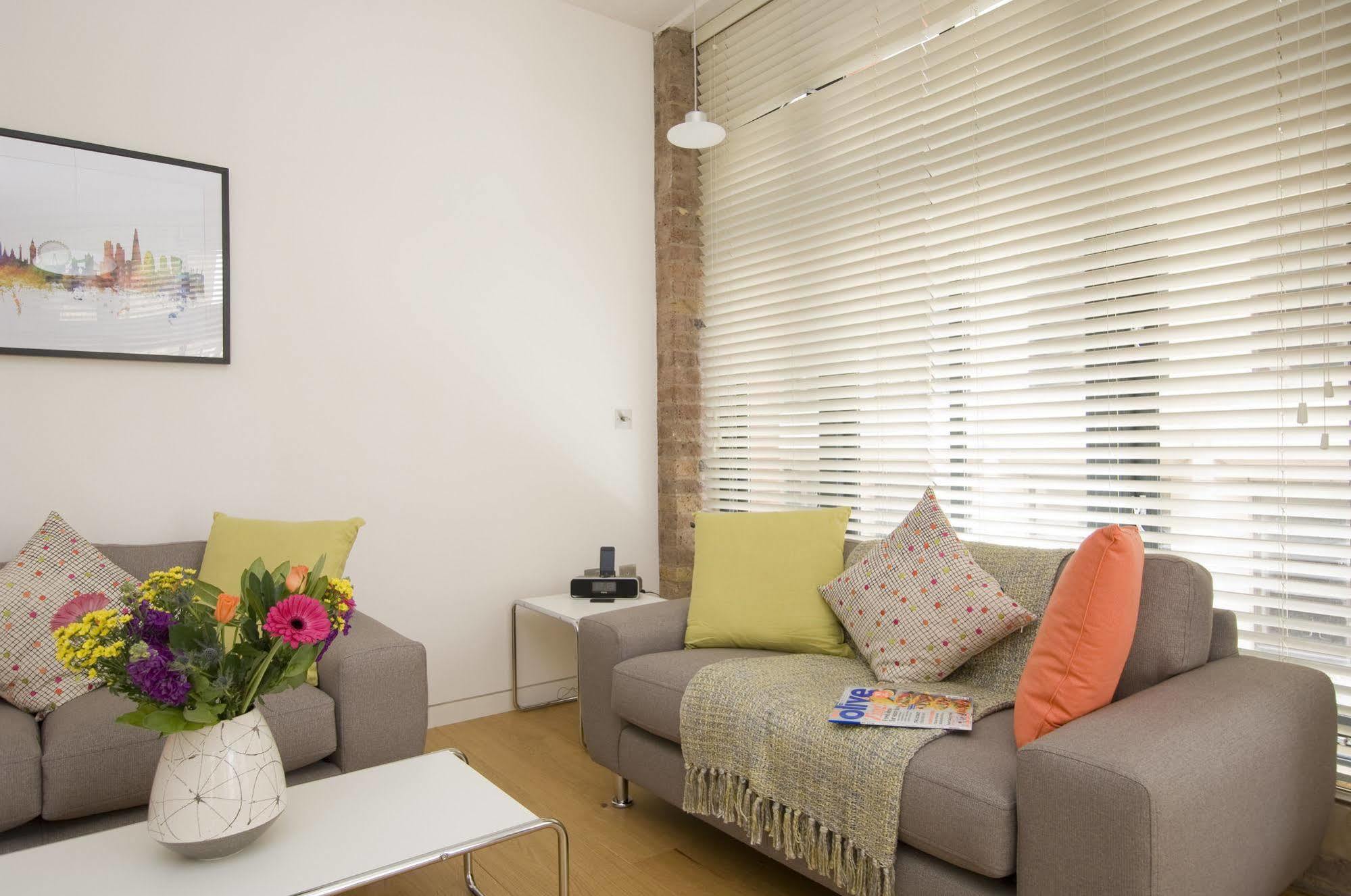 Cove Arne Street Appartement Londen Buitenkant foto
