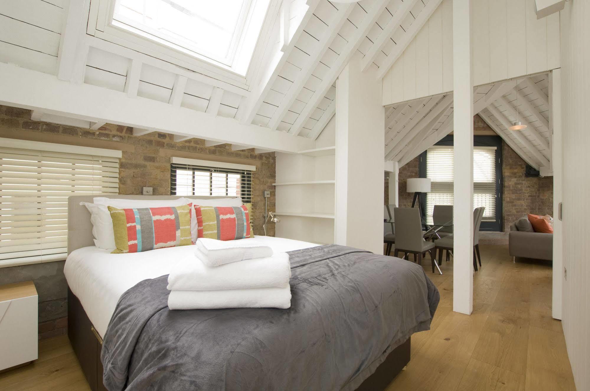 Cove Arne Street Appartement Londen Buitenkant foto