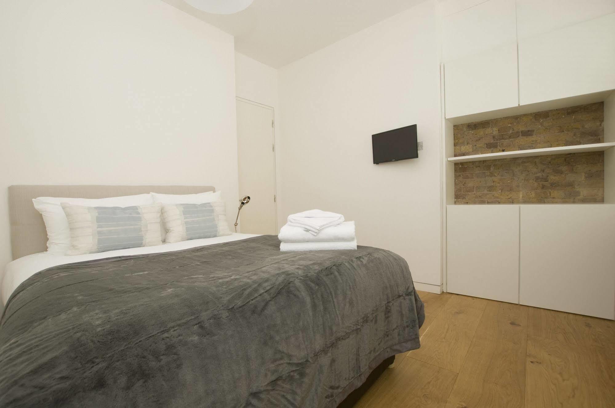 Cove Arne Street Appartement Londen Buitenkant foto