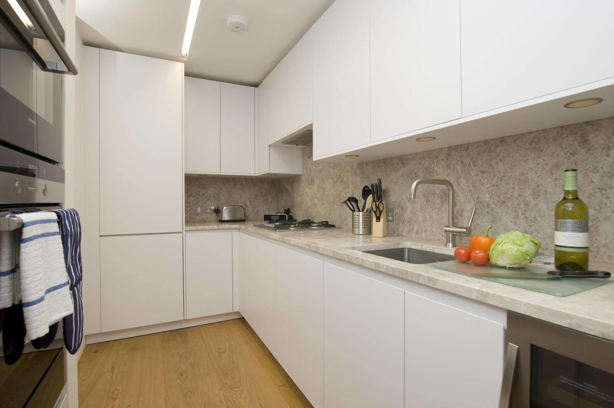 Cove Arne Street Appartement Londen Buitenkant foto